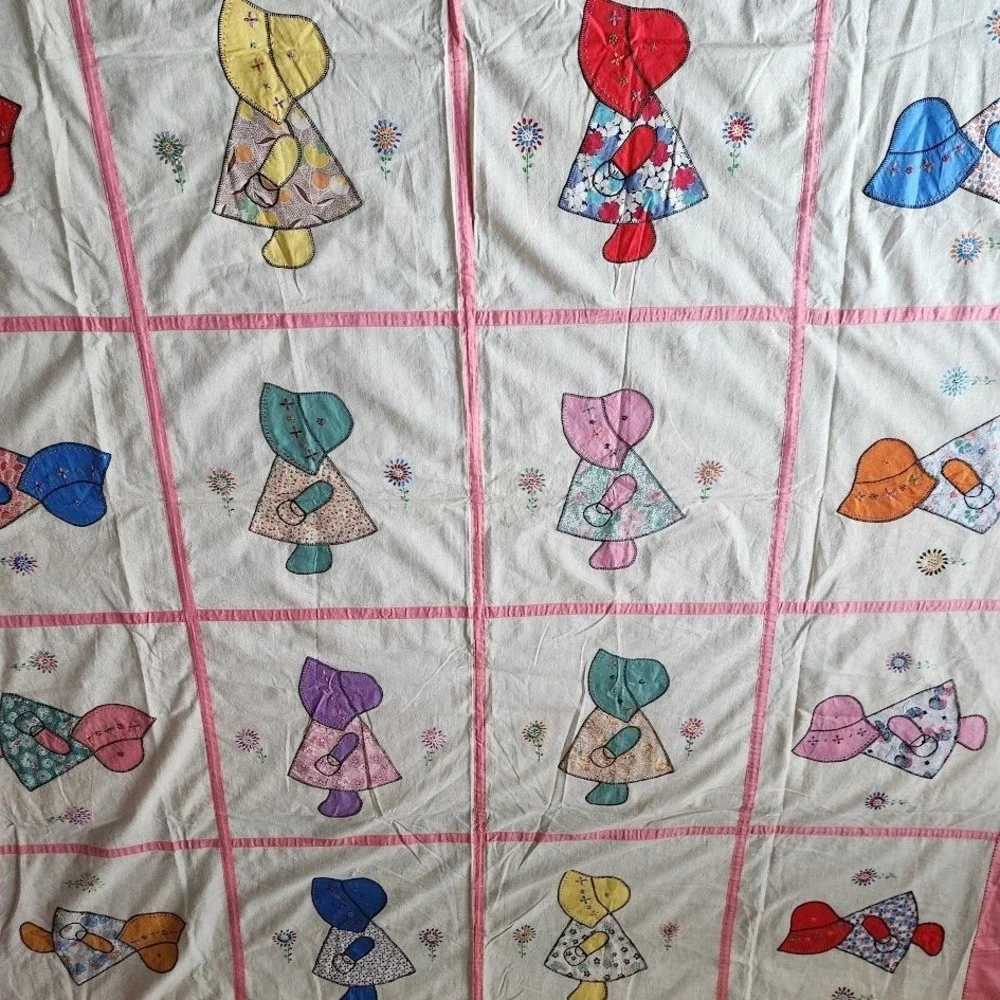 VINTAGE HANDMADE Sunbonnet‎ Style Appliqué Quilt Top Pink Folk Art 75x88